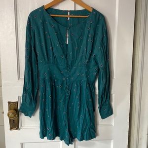 Free People NWT Long Sleeve Green Comb Romper size Medium